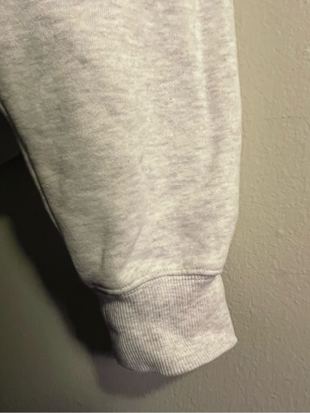 Aritzia Cozy Sweatfleece Perfect Fit Zip Up Hoodie Medium - Picture 4 of 8